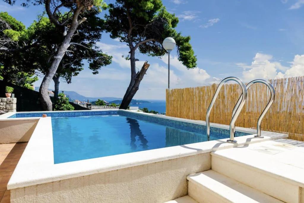 Wave N' Sea Apartment With A Private Pool 杜布罗夫尼克 外观 照片