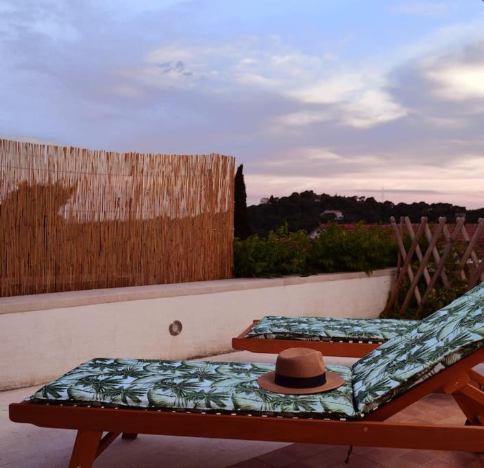 Wave N' Sea Apartment With A Private Pool 杜布罗夫尼克 外观 照片