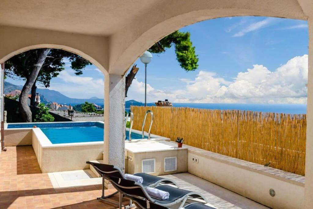 Wave N' Sea Apartment With A Private Pool 杜布罗夫尼克 外观 照片